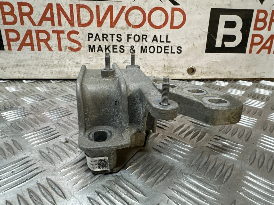 2018 FORD FIESTA MK 8 ENGINE MOUNT 1.1 PETROL  H1BG-7M121-AC - Image 2 of 4