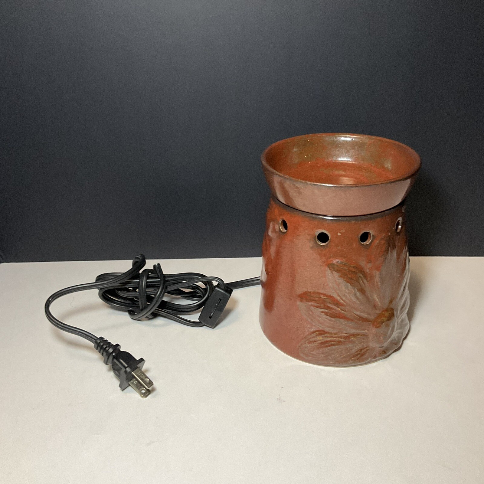 Scentsy Red Rust Wax Warmer with Sunflowers Boho Chic RETIRED #19237