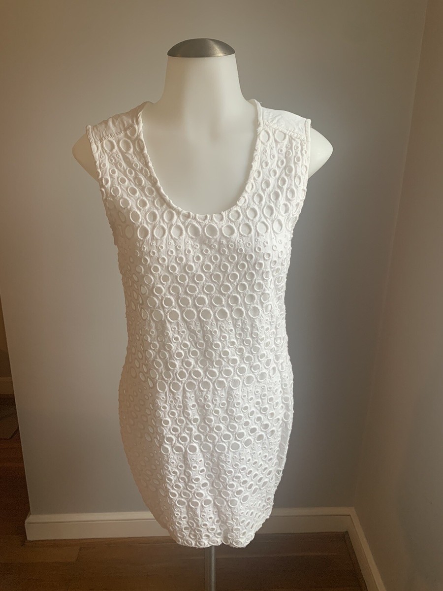 Womens Zara T-Shirt Collection White Eyelet Dress Sleeveless Scoop Neck Small Womens Zara T-Shirt Collection White Eyelet Dress Sleeveless Scoop Neck Small
