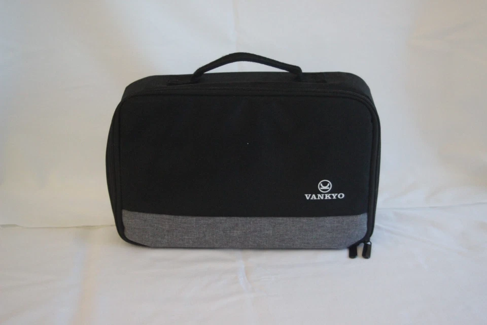 VANKYO Leisure 3 Q5 Mini Projector 1080p with Case tested and works - Image 3 of 4