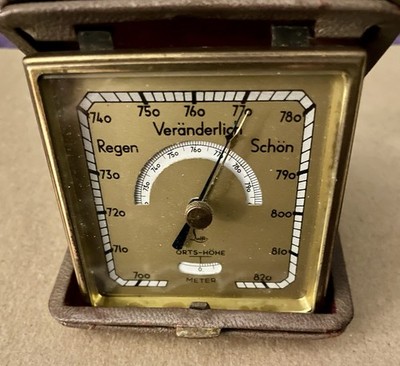 Antique  Veranderlich Orts-Hohe Pocket Barometer Travel In Original Leather Case