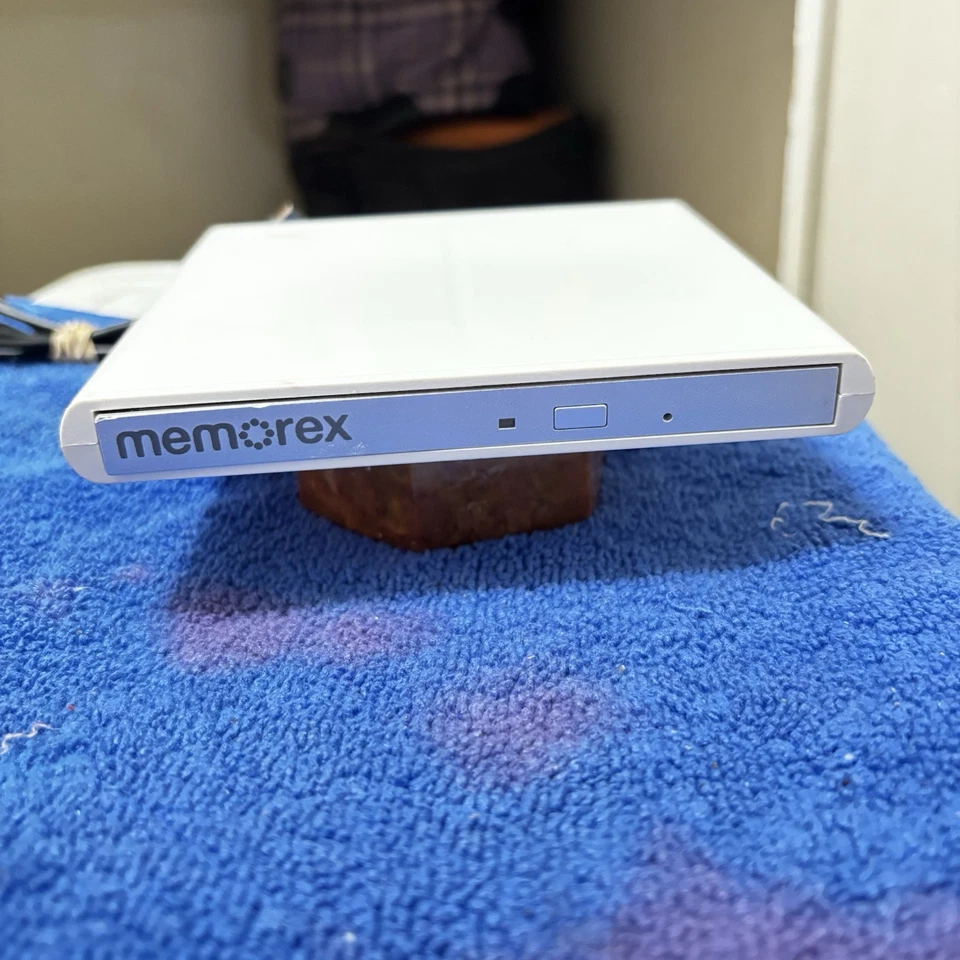 GRABADORA MEMOREX 8X SLIM DVD MULTIFORMATO BLANCA EXTERNA MRX-650LE V3 Foto 2 de 4