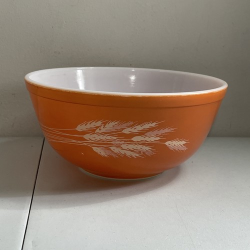 Vintage Pyrex Autumn Harvest Wheat Pattern Nexting Mixing Bowl #403 2.5 Liter - Picture 2 of 8
