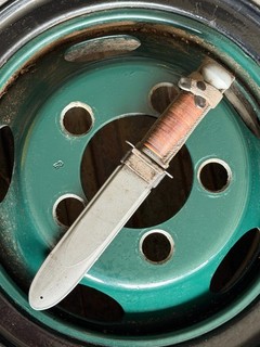 USN WW2 Mark 1 Knife & Scabbard