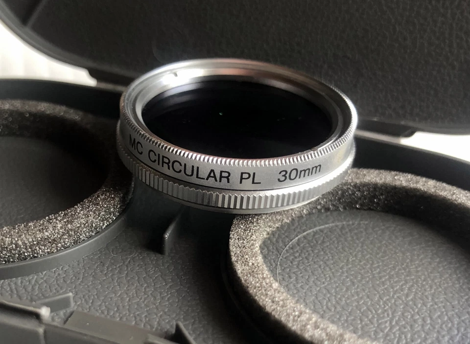 Sony MC Circular PL 30mm POL POLARIZING FILTER In Filter Kit Case - Image 3 of 3