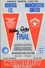 Nobby Stiles signed 1968 Man United v Benfica replica match programme - UACC RD