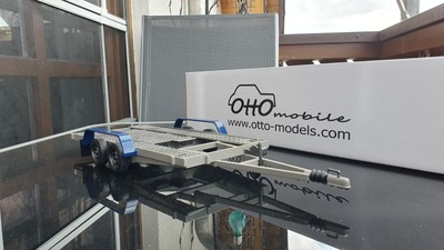 Autoanhänger 1:18 Anhänger  Ottomobile OVP