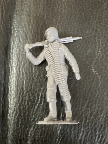 Vintage Louis Marx WWII German Soldier Gray Plastic Army Man
