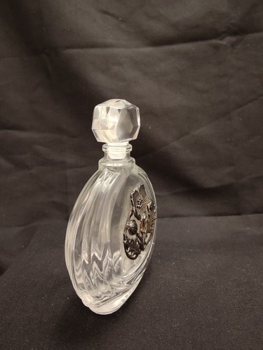 Silver Scenes Vintage Crystal Perfume Bottle With Flower Made in France by VCA - Picture 9 of 16