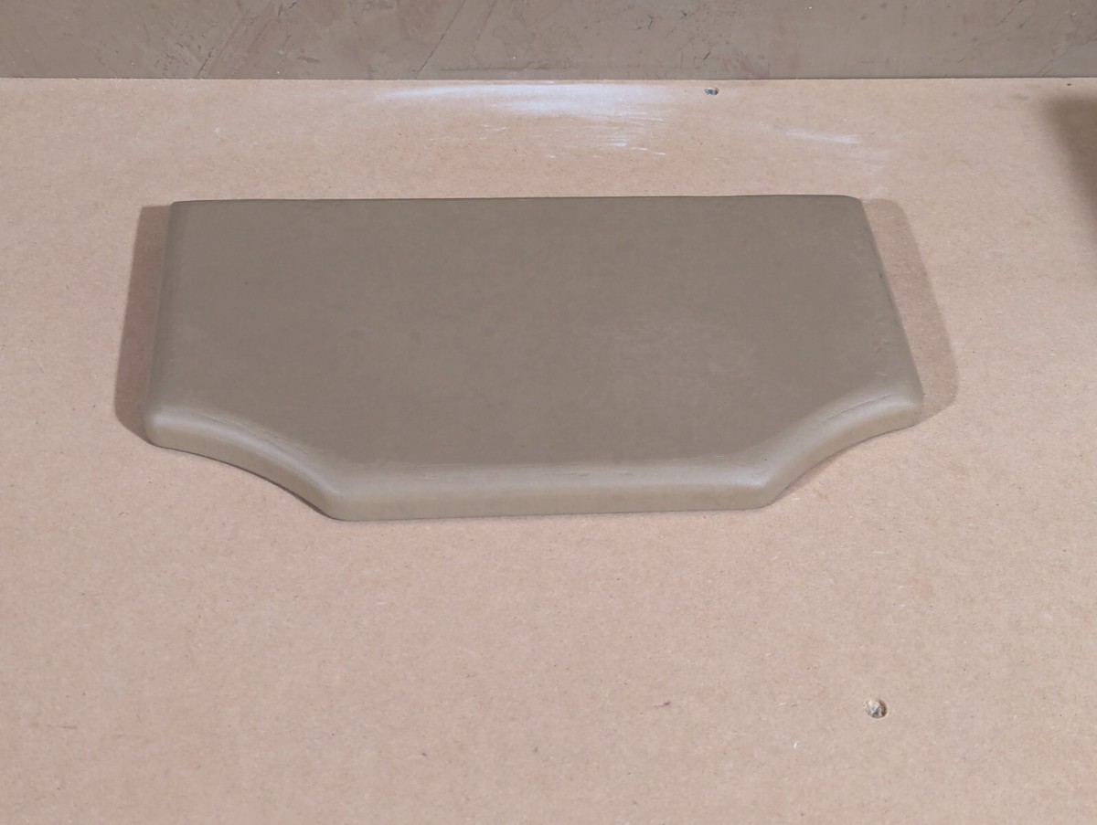 96-02 Bmw E36 Z3 Rear Center Console Oddments Box Top