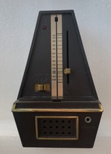 Vintage Unbranded Plastic Electric 9v Metronome Works Great