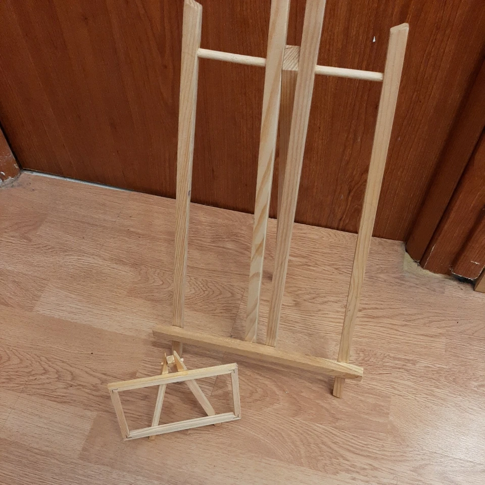 2 Cavalletti pieghevoli Legno 50 e 15 cm h per dipinti foto tele Usati - Immagine 3 di 3