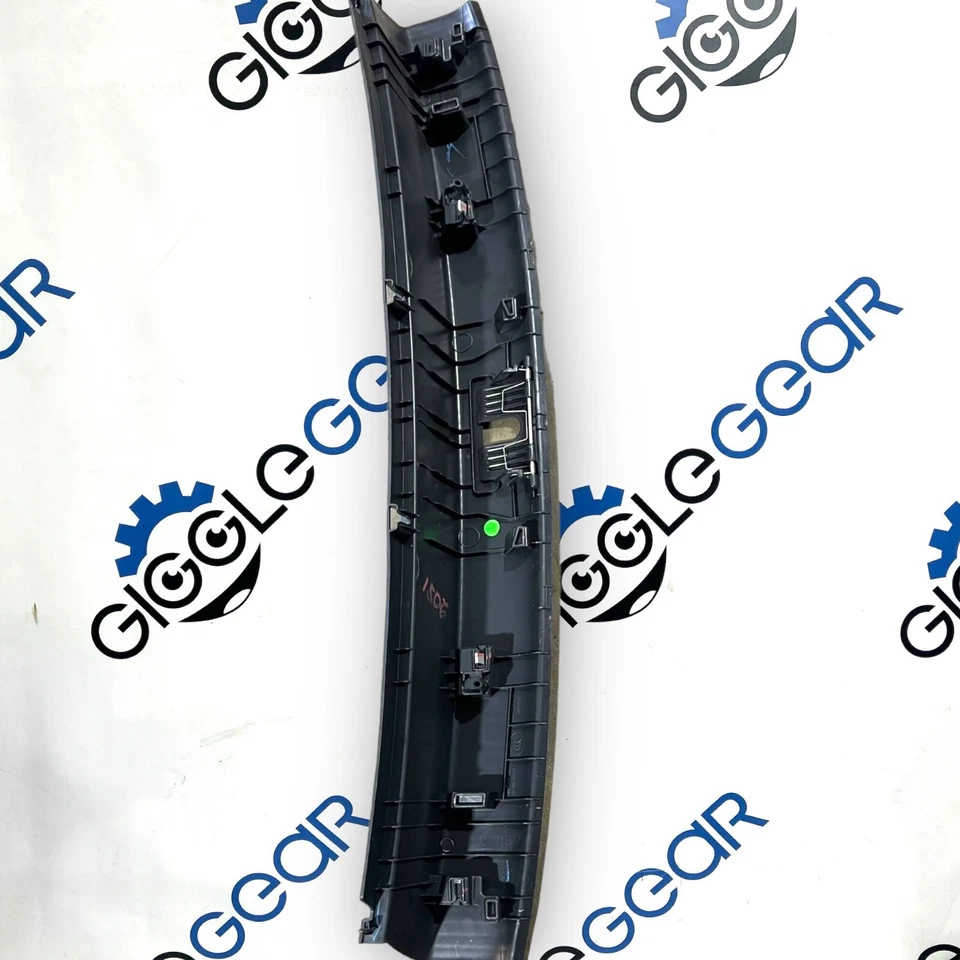 AUDI Q5 PESTILLO MALETERO UMBRAL PLACA RASGUÑO MOLDURA CUBIERTA OEM 2018 - 2023 ✔️ Foto 3 de 4