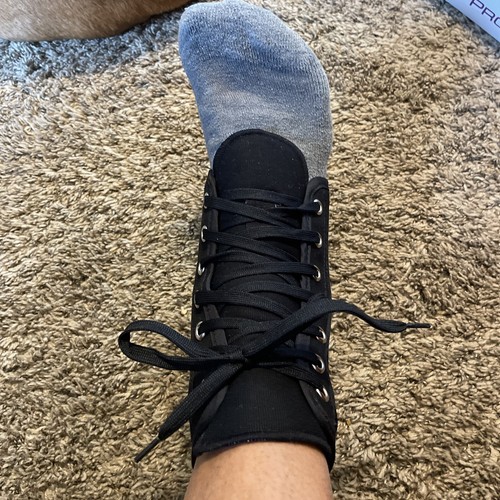 Procare Lace Up Ankle Brace, Small Universal New In Box - Picture 4 of 6
