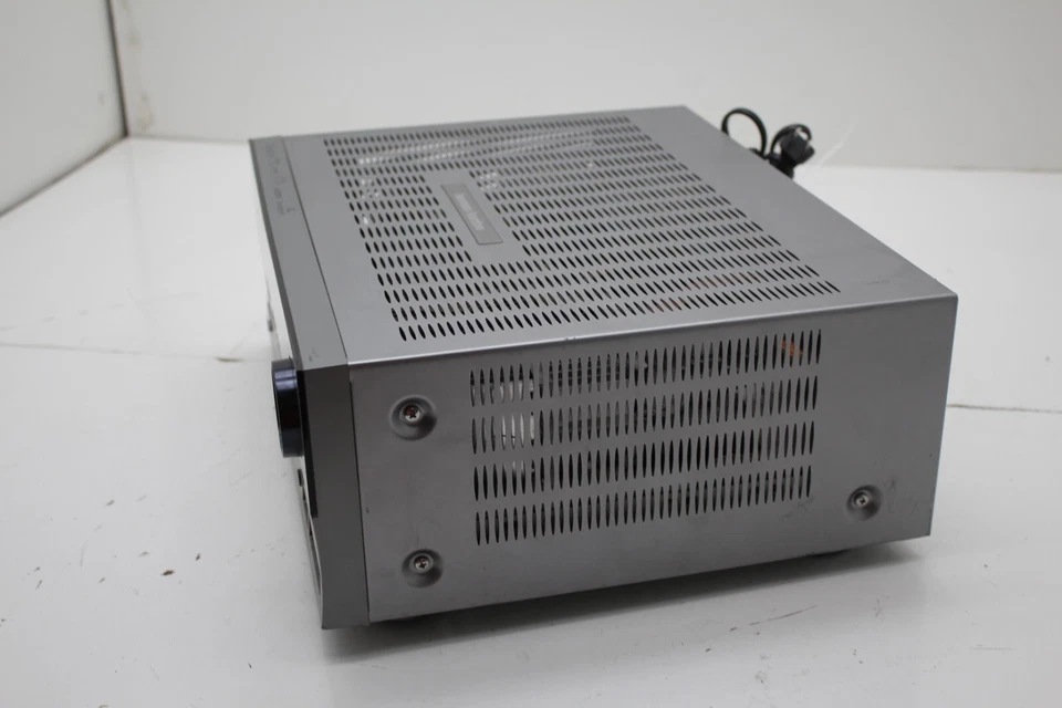 Harman Kardon AVR 247 7.1 Channel Home Theater Receiver - Parts - Image 2 of 4