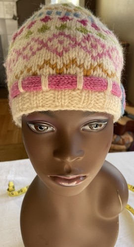 Everest Designs Wolle Damen Mütze Nepal Skimütze rosa Blumen Gänseblümchen 🌼 Fair Isle