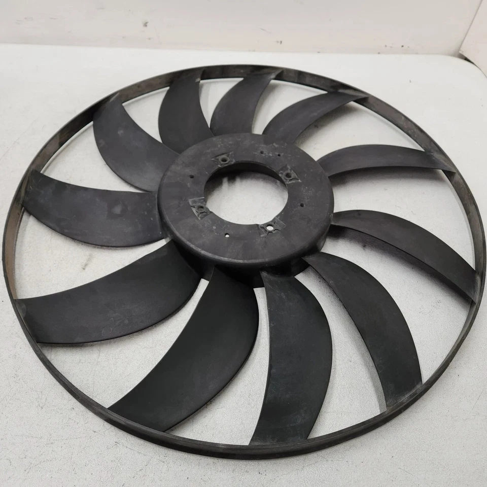 07-12 Mercedes-Benz GL450 Engine Cooling Radiator Fan OEM 1645000093 - Image 3 of 4