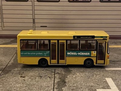 Mercedes Benz  O402 grenzüberschr. BVG Bus-Linie 99 Potsdam Bassinplatz H0 1:87