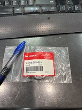 Honda 91252-Z1V-003 OIL SEAL (25.4X40X7)