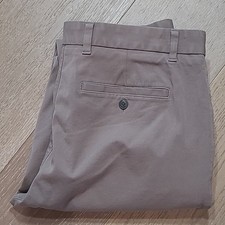 Everlane Uniform Pants Men's sz 33/34 Khaki Flat Front Chinos Business Preppy