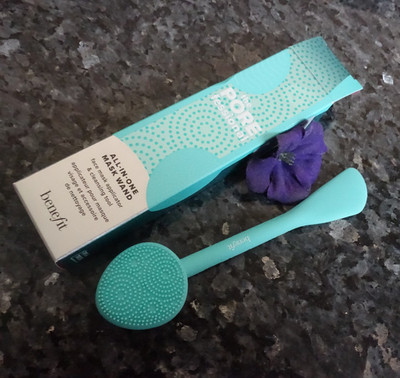 Benefit the porefessional all in one mask wand new in box