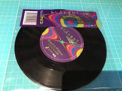 KLAXONS - GRAVITY'S RAINBOW LIVE IN GLASGOW - UK 7'' GEÄTZTES VINYL - WIE NEU UNBESPIELT