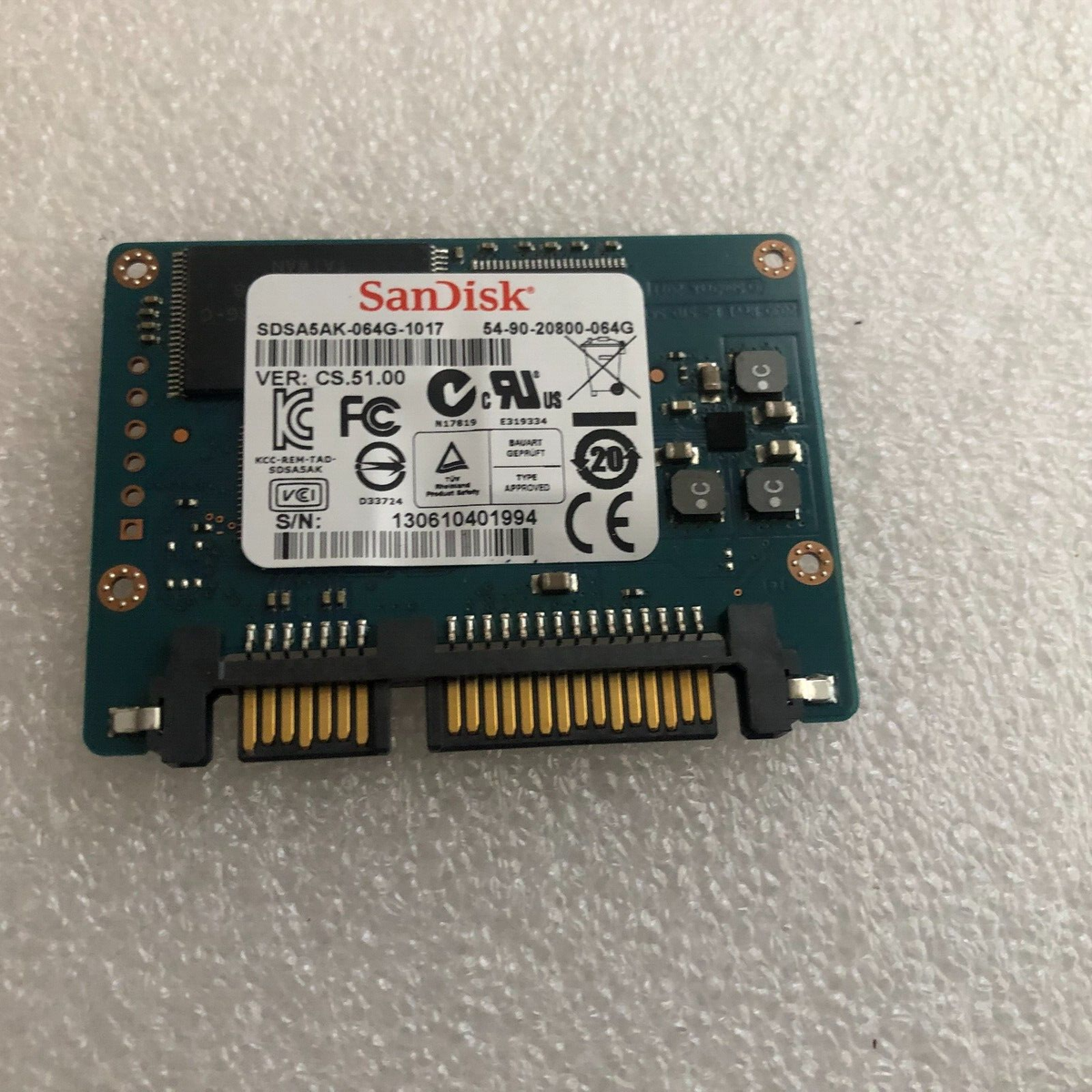 SanDisk SDSA5AK-064G-1017 64GB SATA SSD