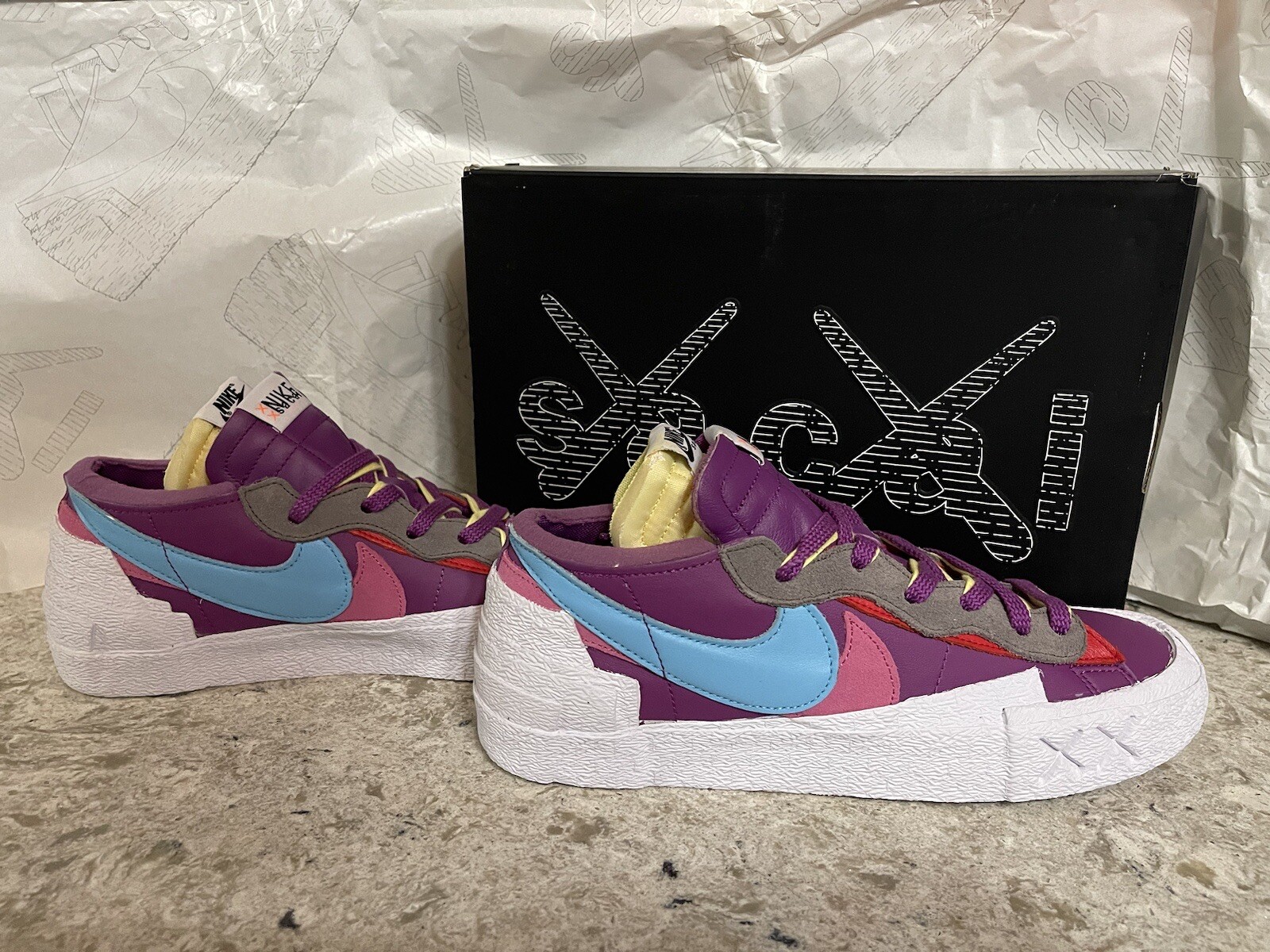 SACAI X NIKE Taglia 11 Nuovissima Nike KAWS x sacai x blazer viola tramonto