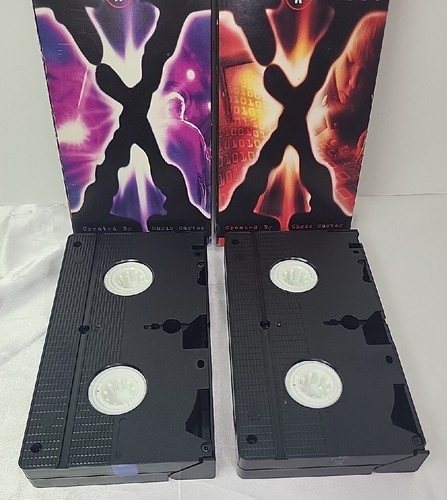 The X Files 2 VHS Tapes, 1996 Pilot, Deep Throat and Conduit, Ice - Picture 12 of 13