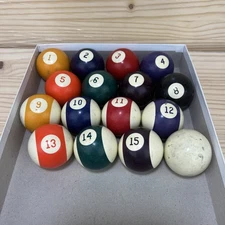 Vintage Complete Set Of Pool Balls 15 Balls & Cue Ball Used