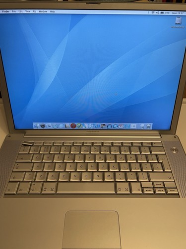 Apple PowerBook G4 15” with charger - Picture 4 of 20