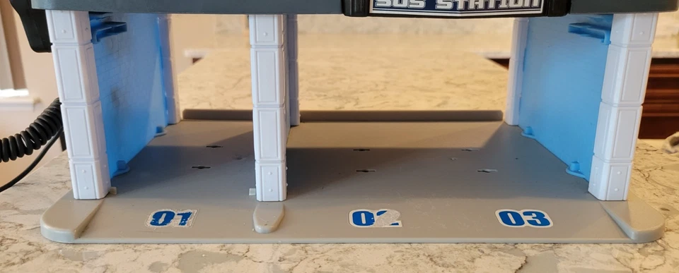 Centro de llamadas Dickie Toys SOS Rescue Center para Matchbox Hot Wheels etc. Funciona Foto 4 de 4