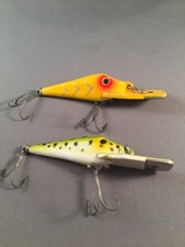 PAIR OF FRED ARBOGAST HUSTLER  FISHING LURES   #3   (PS3)