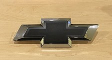 Chrome Black Textured Front Bowtie Emblem Fits Chevy Silverado Suburban Tahoe