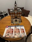 LEGO Creator Expert: Town Hall (10224), Good condition includes everything - box