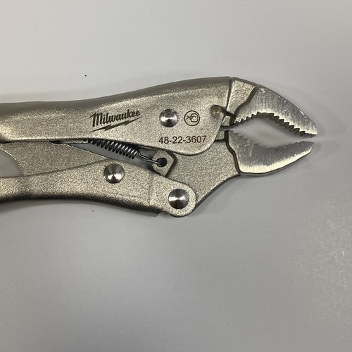 Milwaukee Tools 48-22-3607 alicates de bloqueo de par empuñaduras de mordida máximas 7"" - Imagen 4 de 5