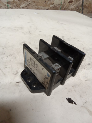 Marathon Power Distribution Block 1402401  600v 175a