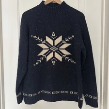Vintage Eddie Bauer Women’s Wool sweater L Nordic Snowflake Fair Isle Navy Blue