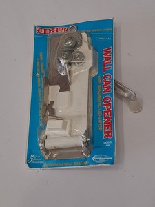 Swing-a-Way Wall Can Opener Magnetic Lid Lifter * Gear Driven USA Model #609