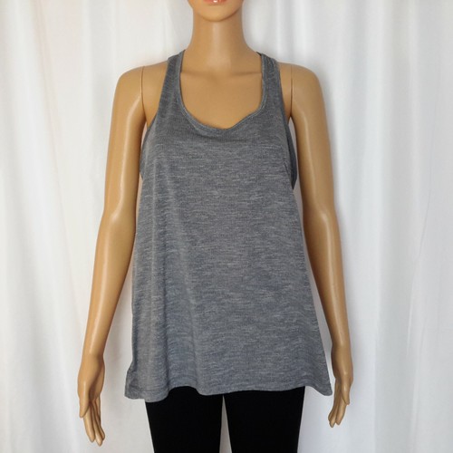 Old Navy Lot of Two Workout Tank Tops 