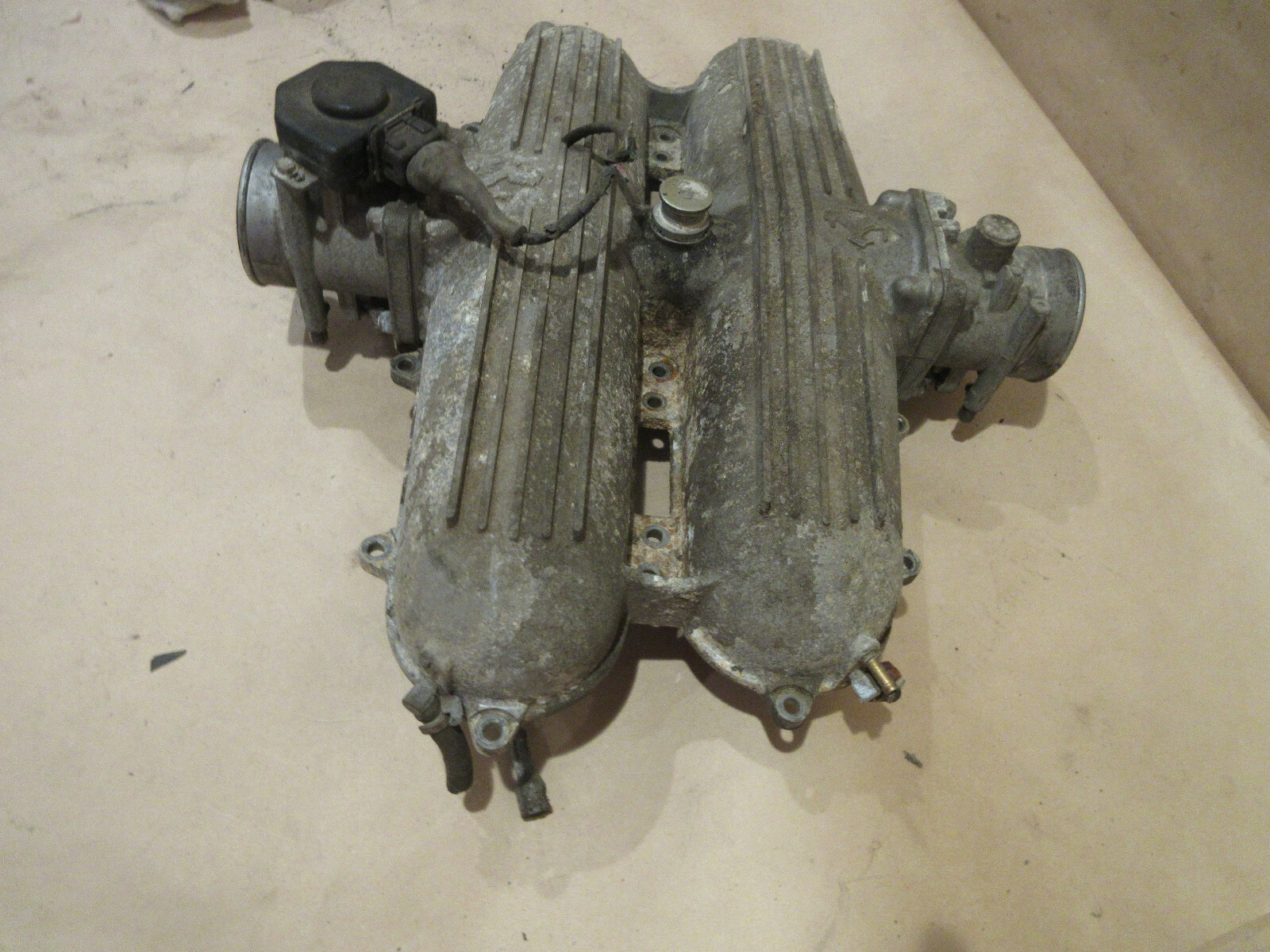 Ferrari Mondial T 2.5 - Suction Manifold Cover Assy P/N 145365