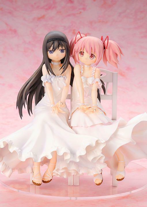 Figura Anime Akemi Homura 29 Cm - PVC, Design Con Ali, Posizione Seduta, Per Collezione E Decorazione Desktop