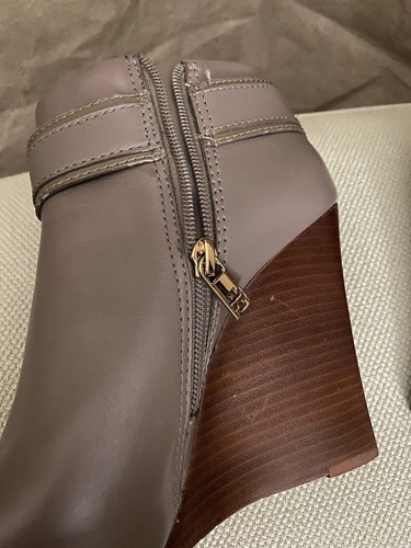 Tory Burch Taupe/Gray Leather Ankle Zip Bootie Sz 8M Stacked Wedge Heel Boot - Picture 6 of 12