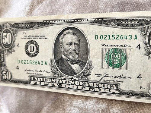 RARE, New & Crispy FREE SHIPPING 1985 $50 Dollar Bill Fancy Serial (D02152643A) - Picture 4 of 5