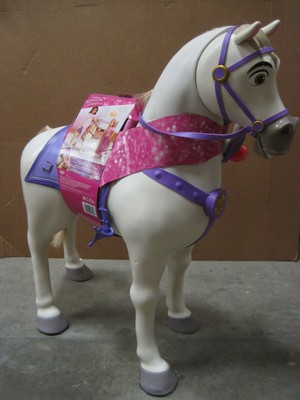 playdate maximus horse