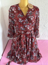 DRESS SALE 3 for $20 Red Floral Mini Dress Women’s small