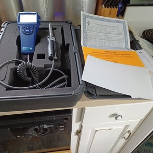 TSI 9535 VelociCalc Air Velocity Meter with Straight Probe