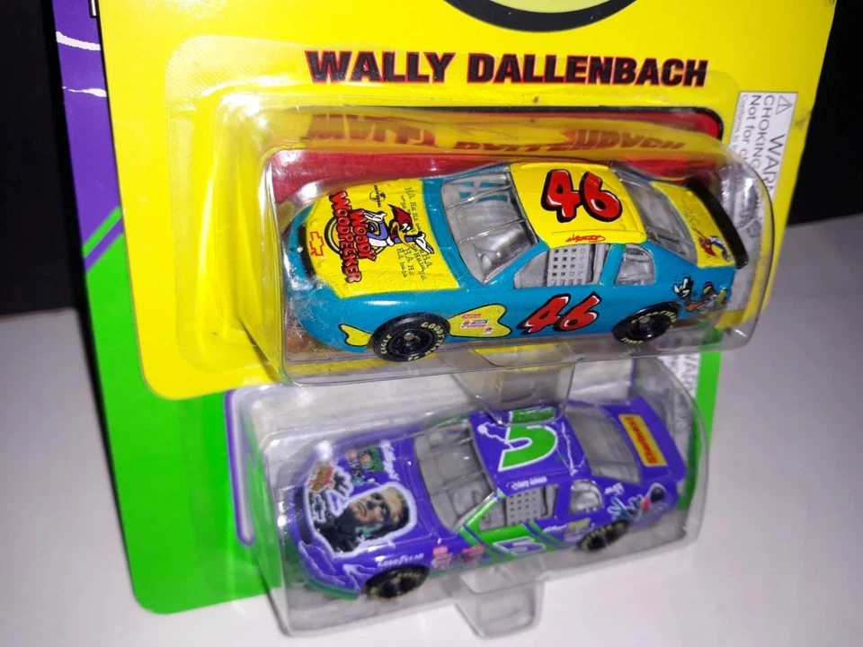 Revell Racing Monsters,Woodpecker - Austin Powers Lightning Superman Castrol Car - Image 4 of 4