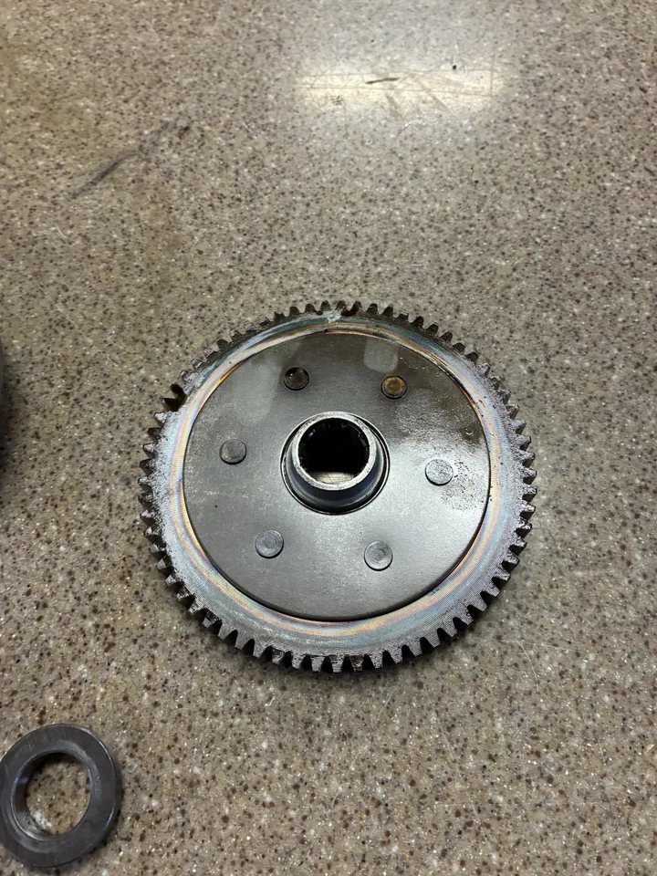 Honda TRX 125 TRX125 1985 Fourtrax embrague paquete de engranajes placas de buje piezas Foto 3 de 4