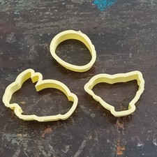 vintage easter cookie cutters Yellow Bunny Chicken EGG 